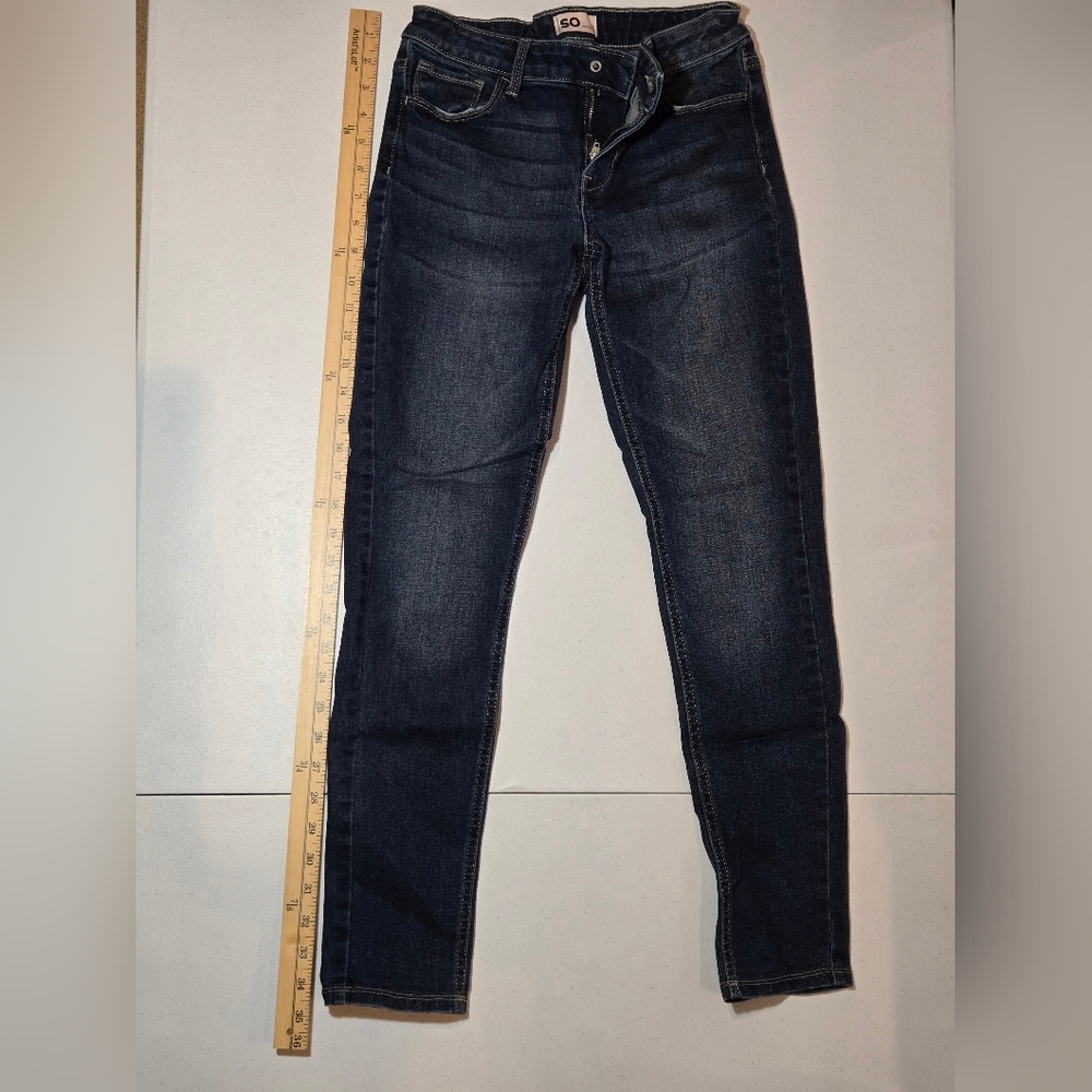 SO Dark Blue Jeans